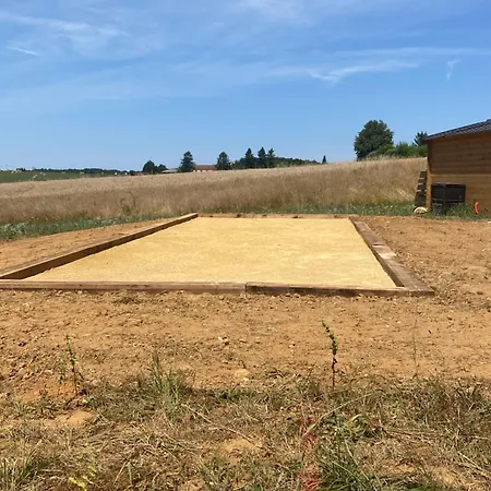 Marguerite En Bois Climatise Et Confortable Classe 3 Etoiles Pour 2 A 4 Personnes Avec Vue Imprenable Sur La Campagne *