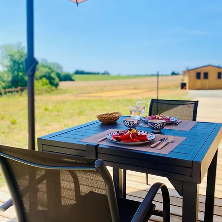 Marguerite En Bois Climatise Et Confortable Classe 3 Etoiles Pour 2 A 4 Personnes Avec Vue Imprenable Sur La Campagne Vakantiehuis